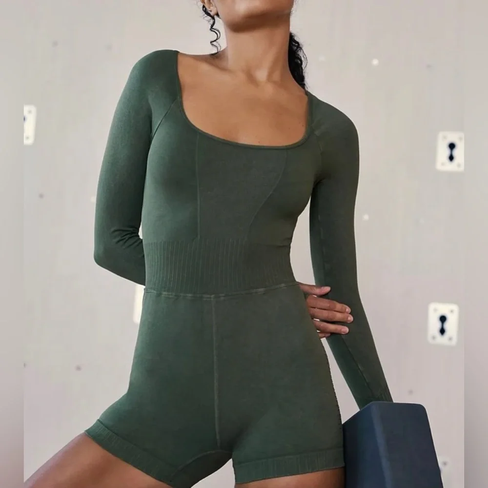 Free People Good Karma Long Sleeve Runsie Green Size XS/S NWOT $108.00 - Picture 1 of 11